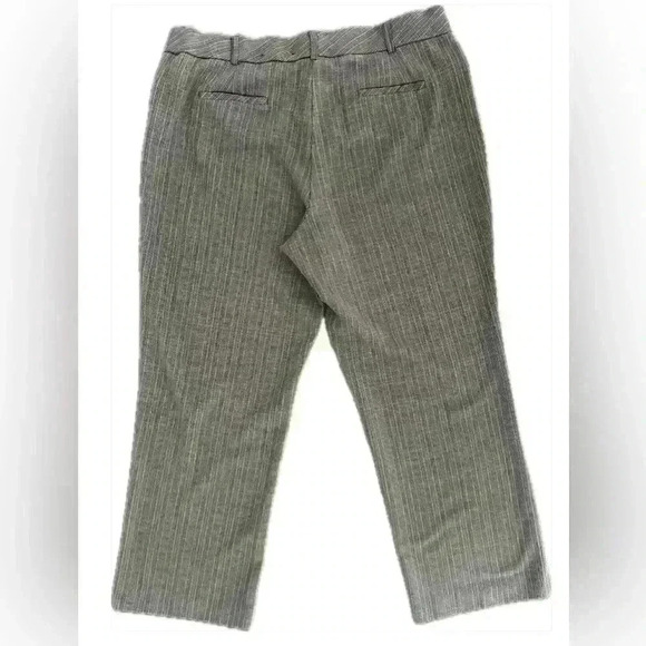 Roz & Ali Plus Size Dress Pants (16) - Picture 3 of 11